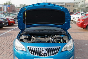 2014款英朗XT 1.6L自动舒适天窗版