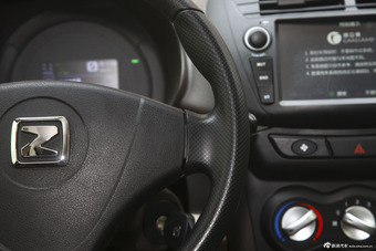 2014款众泰云100纯电动舒适型