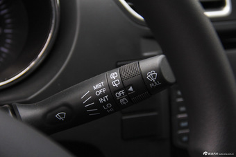 2016款北汽幻速S2 1.5L手动豪华型国V