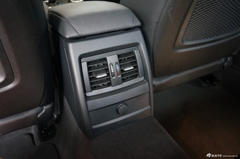 2014款华晨宝马328Li xDrive豪华设计套装