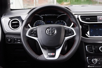 2015款中华V3 1.5L自动精英型