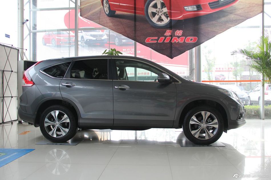 2012款CR-V 2.4L自动四驱尊贵导航版VTi-S