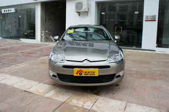 2012款东风雪铁龙C5