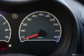 2015款Exige 3.5T自动S 硬顶版 杨林白