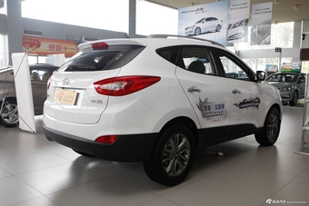2013款北京现代ix35 2.0GLS自动两驱智能版 国V