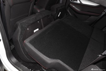 2015款 宝骏560 1.8L手动舒适型