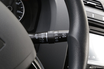 2016款野马T70 1.8T自动CVT进取版