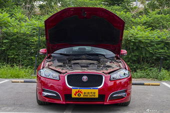 2015款捷豹XF 3.0 SC R-Sport豪华版