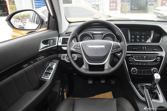 2015款猎豹CS10 2.0T手动至尊版