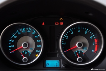 2015款凯越1.5L自动经典型