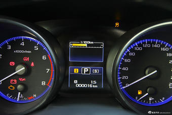 2015款傲虎 2.0DIT 尊贵版