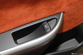 2014款英朗XT 1.6L自动舒适天窗版