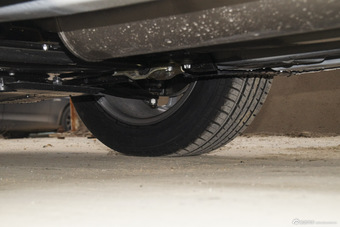 2015款雪铁龙C4L 1.2T自动豪华型