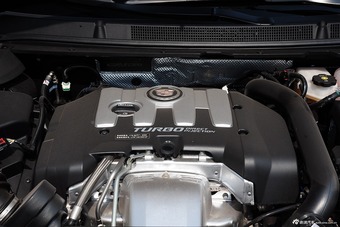 2015款凯迪拉克XTS 28T自动舒适型