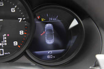 2015款保时捷Boxster Style Edition 2.7L自动