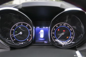 2015款瑞虎5 1.5T手动家尊版