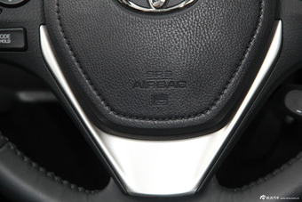 2016款雷凌双擎1.8L自动豪华版