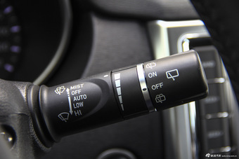 2015款哈弗H6 Coupe 2.0T手动四驱精英型