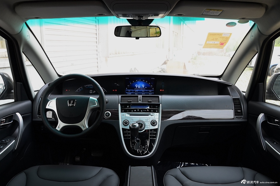 2016款大7 MPV 2.0T自动豪华型
