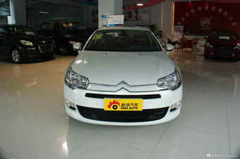 2012款东风雪铁龙C5 2.3L自动尊驭型图片