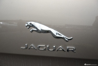 2016款捷豹XJL 3.0L自动SC四驱全景商务版