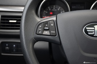 2016款奔腾B50 1.6L自动舒适型