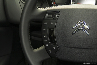 2016款雪铁龙C5 1.8T自动豪华型
