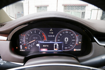2013款凯迪拉克XTS 36S铂金版