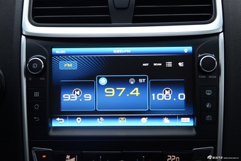 2016款吉利帝豪1.3T手动三厢向上版