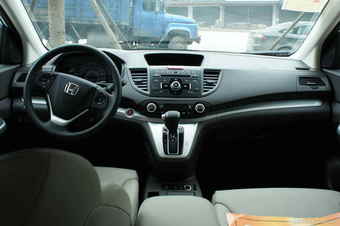 2012款CR-V 2.4L自动四驱豪华版VTi图片