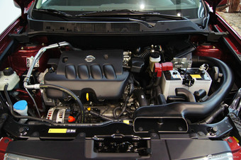 2012款逍客2.0L两驱CVT XL火