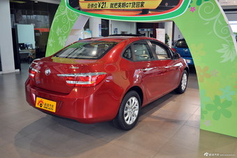 2013款英朗GT 1.6L手动进取版 宝石红