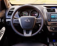 2014款全球鹰GX7 2.0L自动尊贵型