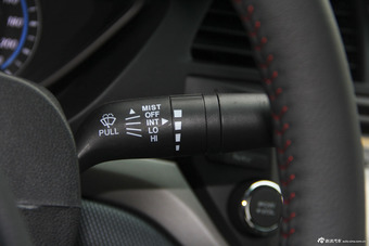 2015款海马M6 1.5T手动豪华型