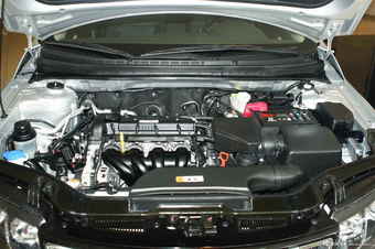 2012款东风悦达起亚福瑞迪纪念版