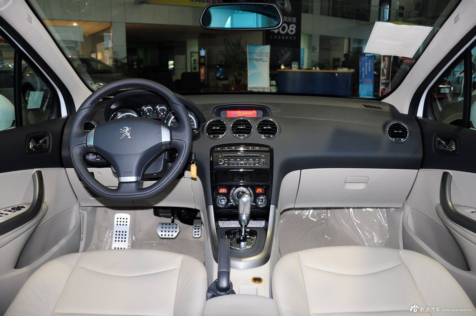 2013款标致408实拍