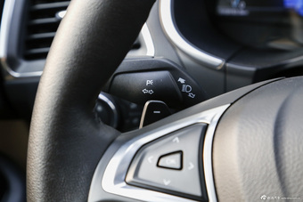 2015款锐界2.0T自动两驱豪锐型