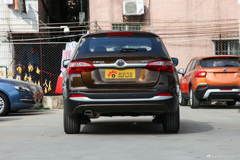 2014款中华V5 1.5T自动两驱运动型