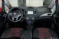 2014款英伦金刚两厢1.5L手动尊贵型