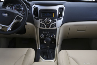 2015款海马S7 1.8T自动改款纵驰型