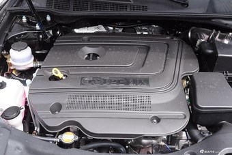 2015款吉利EC8 2.0L自动尊贵型