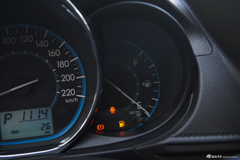 2014款威驰1.5L自动智臻版