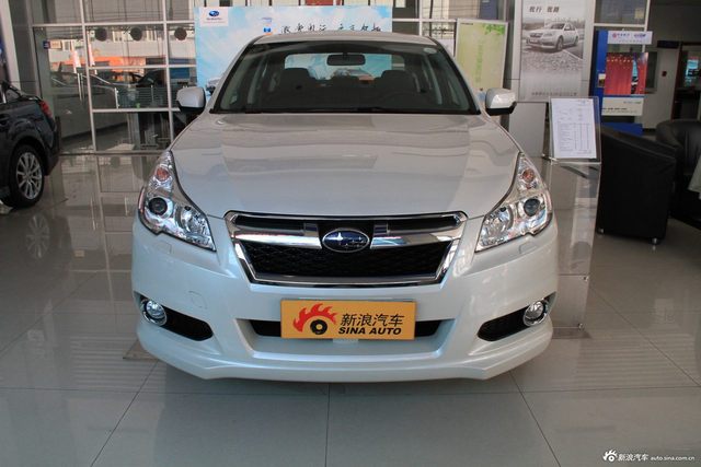 2013款力狮2.5L自动豪华版图片