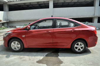 2014款瑞纳1.4L自动智能型 红色
