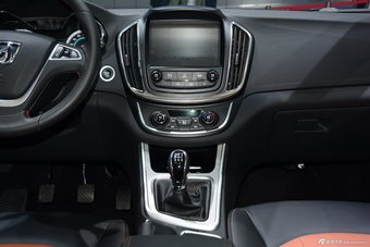 2015上海车展：宝骏560