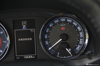 2014款卡罗拉1.6L自动GLX-i导航版