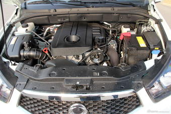 2014款爱腾2.0T自动四驱豪华柴油版图片