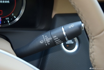 2016款凯迪拉克CT6 3.0T自动40T铂金版