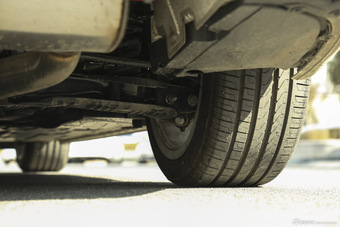 2015款宝马3系328i M运动型