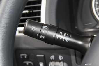 2016款野马T70 1.8L手动舒适版